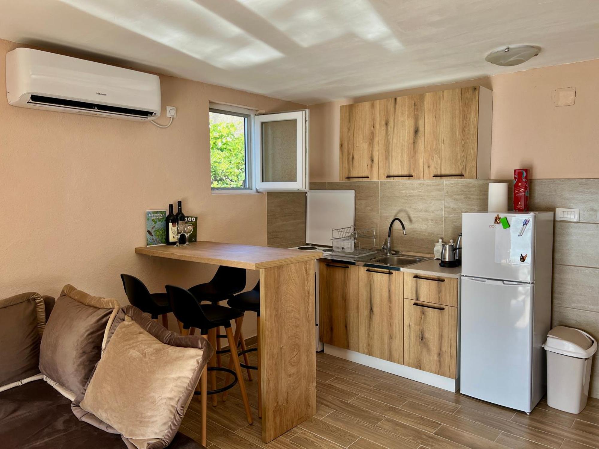 Lakeside Harmony Apartment Golubovci 外观 照片